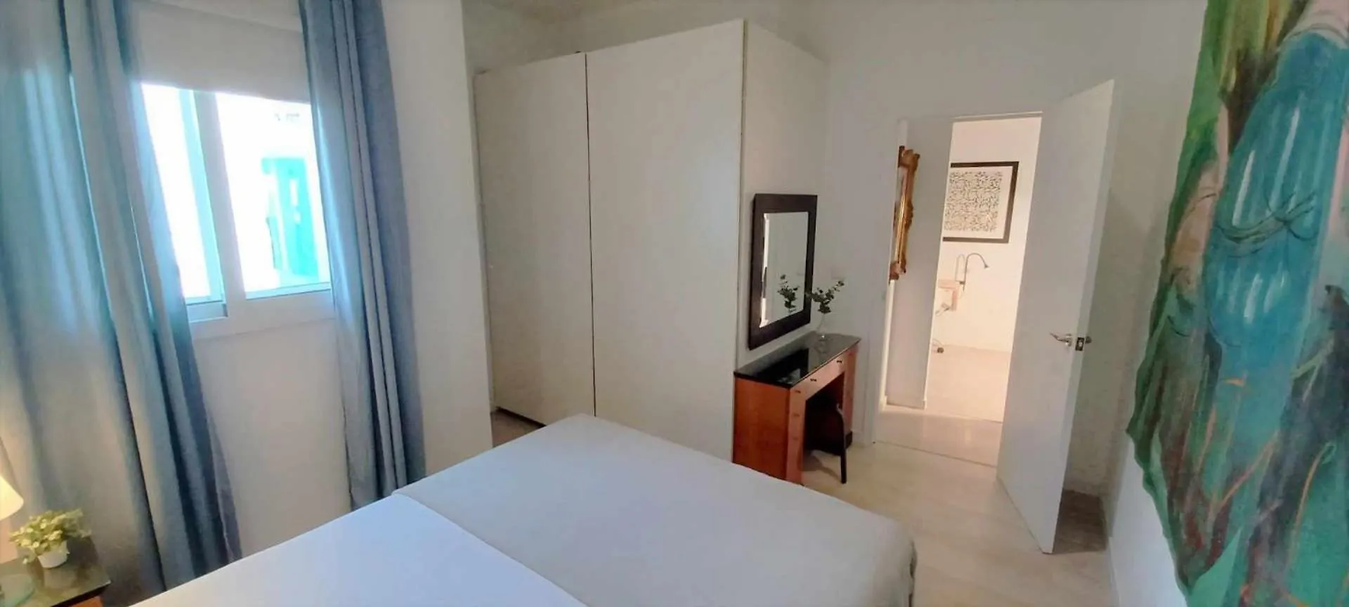 Atico De Arte Banado En Sol Apartment Seville