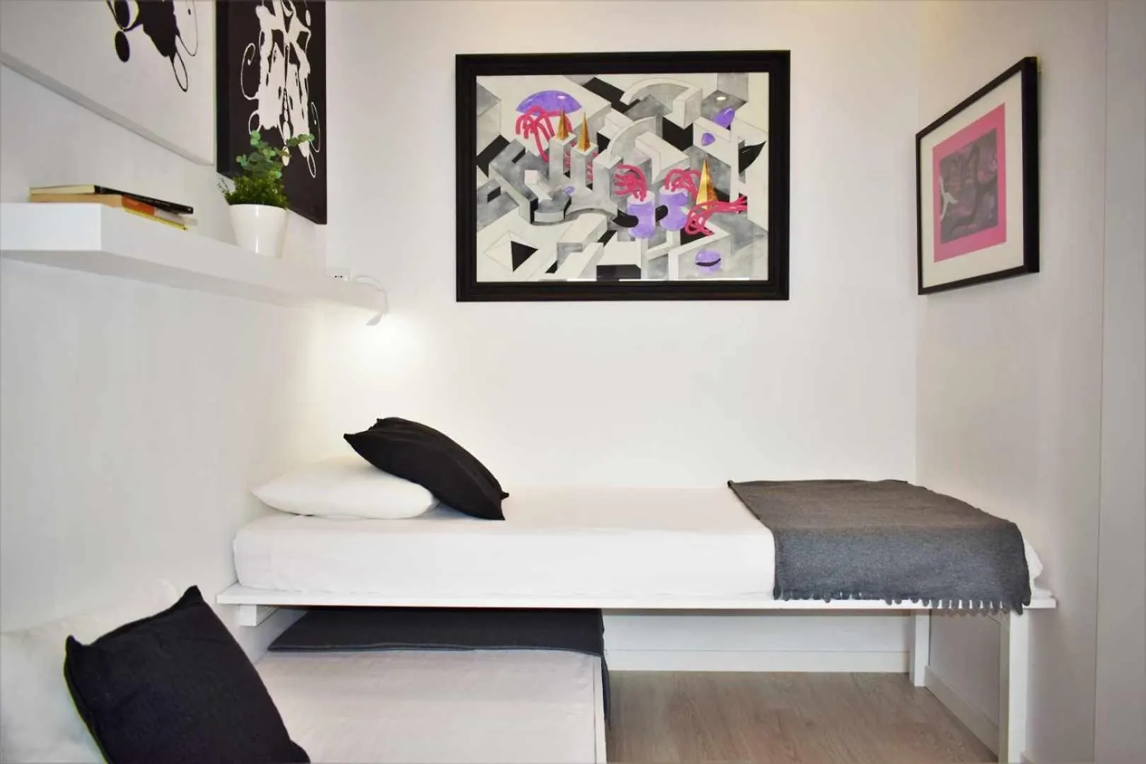 Atico De Arte Banado En Sol Apartment Seville