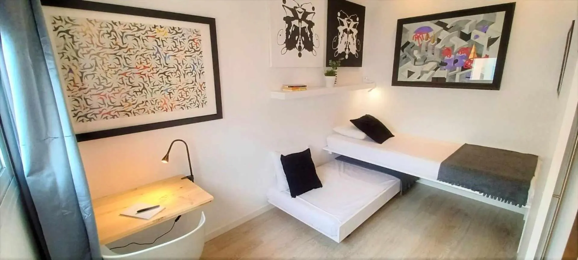 Atico De Arte Banado En Sol Apartment Seville