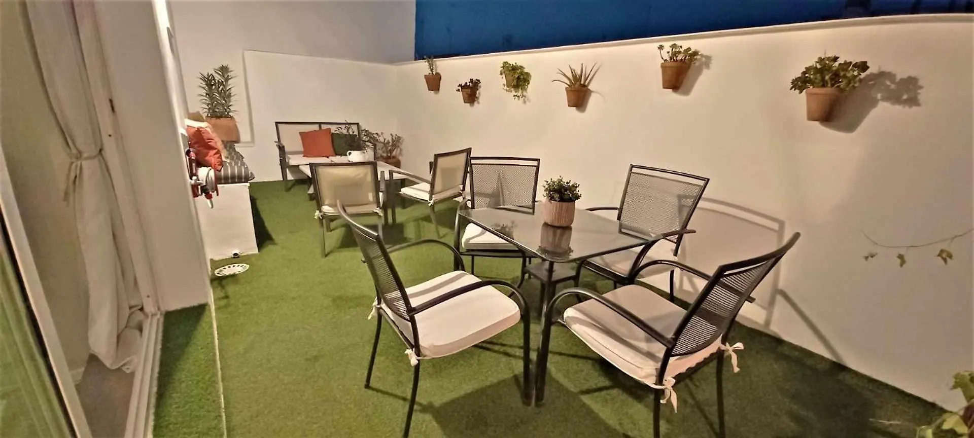 Atico De Arte Banado En Sol Apartment Seville